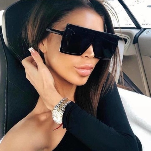 Accessories - NEW Big Black Oversized Sunglasses